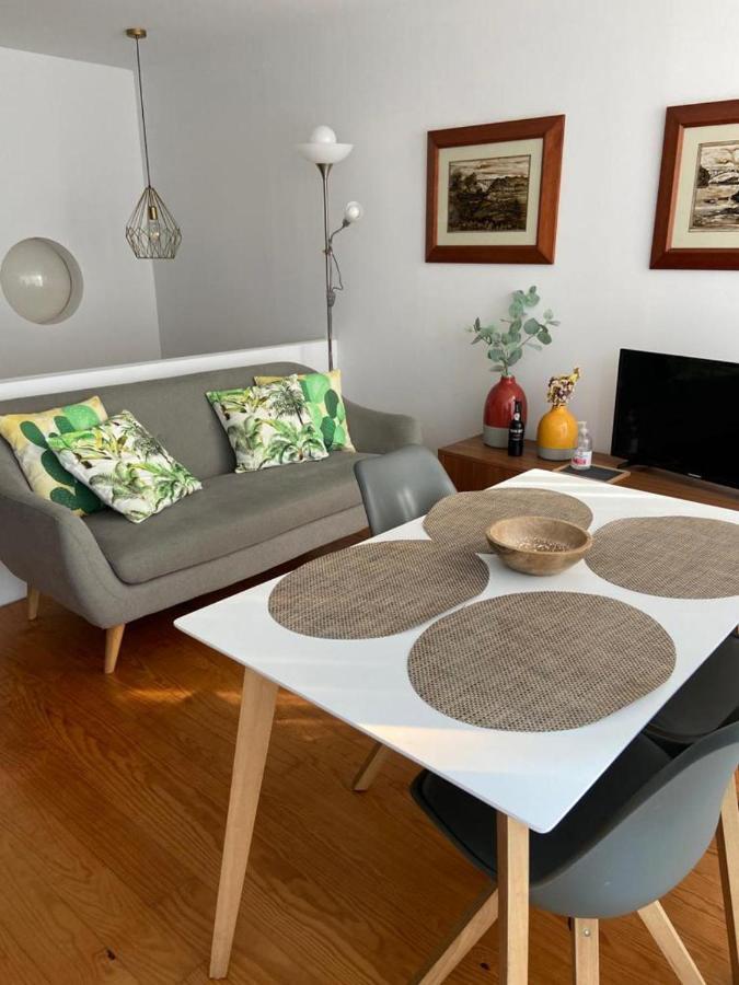 Cativo Flat - Lovely 2 Bedroom Duplex In Porto Bagian luar foto