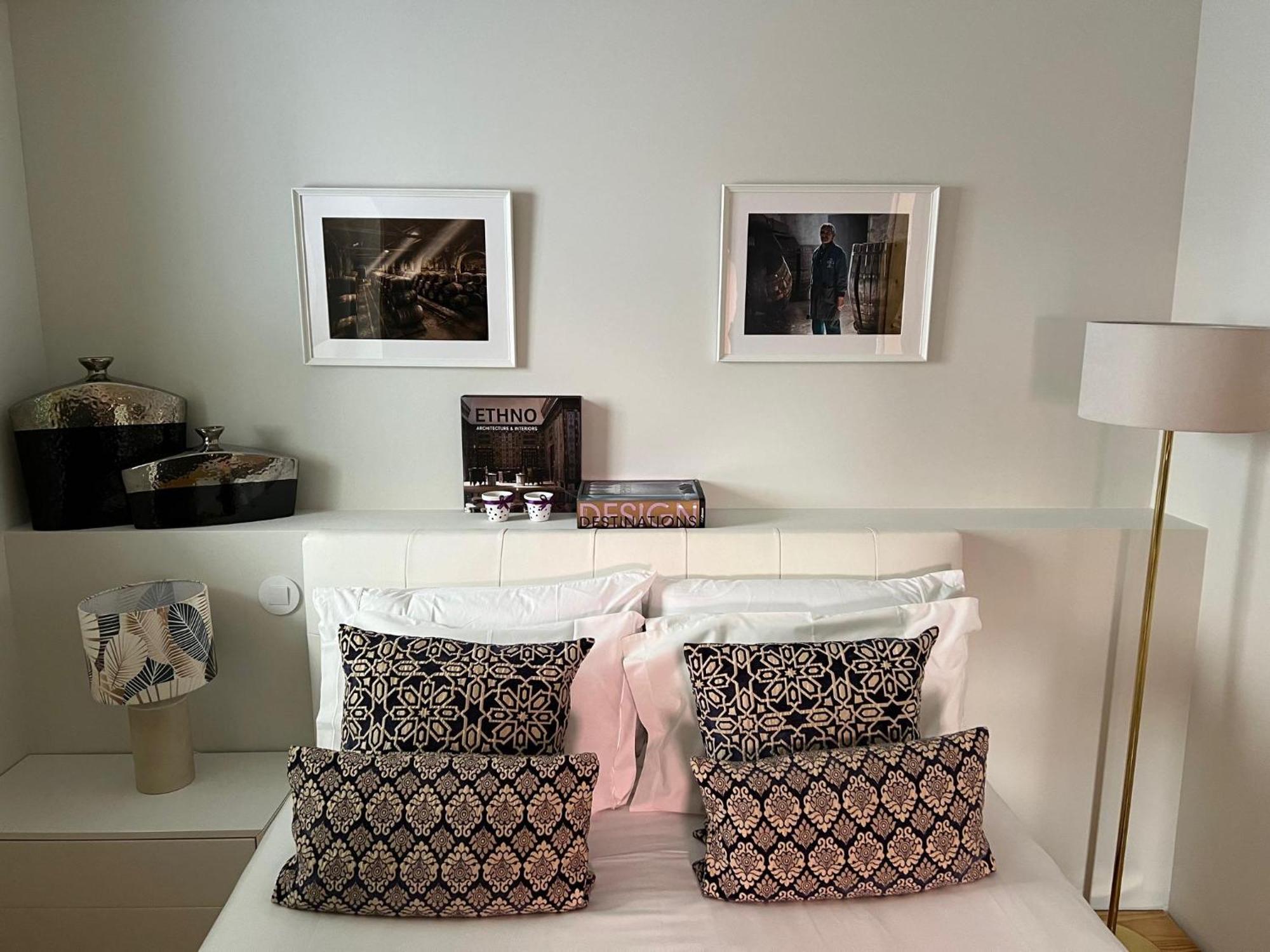 Cativo Flat - Lovely 2 Bedroom Duplex In Porto Bagian luar foto