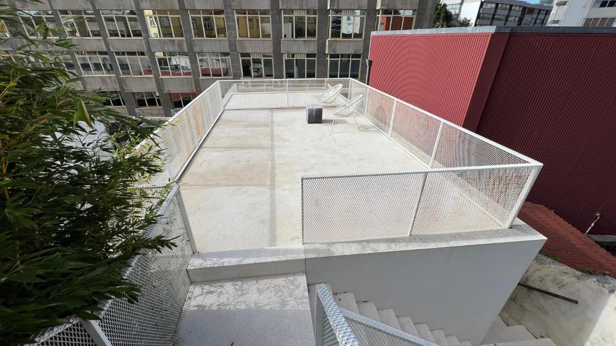 Cativo Flat - Lovely 2 Bedroom Duplex In Porto Bagian luar foto
